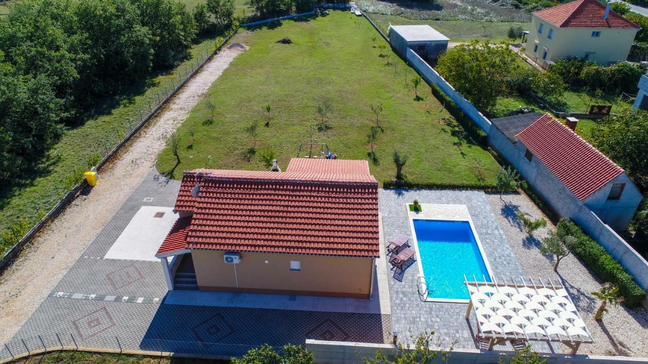 Kuca Za Odmor Marija Villa Policnik Exterior photo